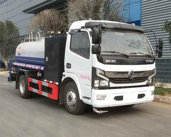 東風(fēng)凱普特5方純電動(dòng)多功能綠化噴灑車
